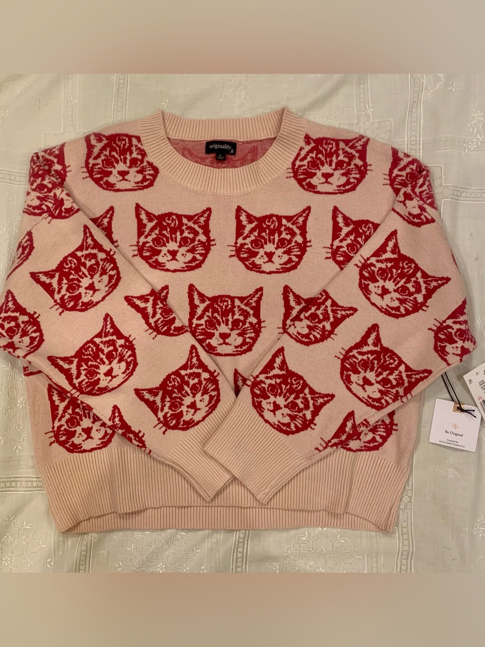 Originality Pink Cropped Jacquard Cat Face Crewneck Sweater